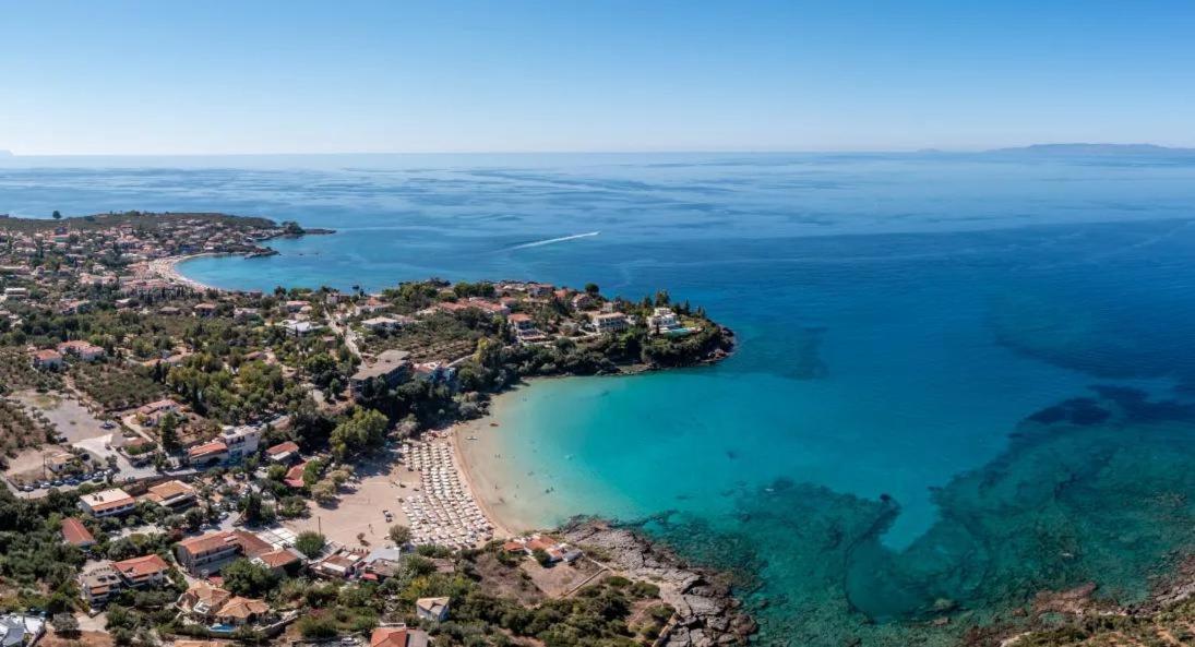 Villa Dioni Ena بيرغوس المظهر الخارجي الصورة