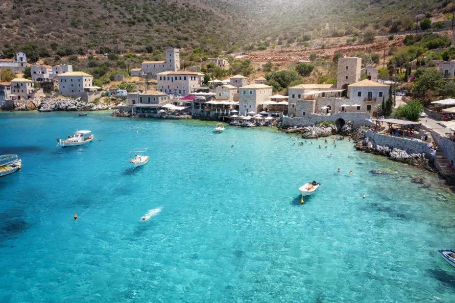 Villa Dioni Ena بيرغوس المظهر الخارجي الصورة